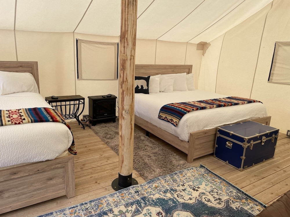yellowstone dreamin camp