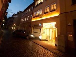 hotel alma am anger