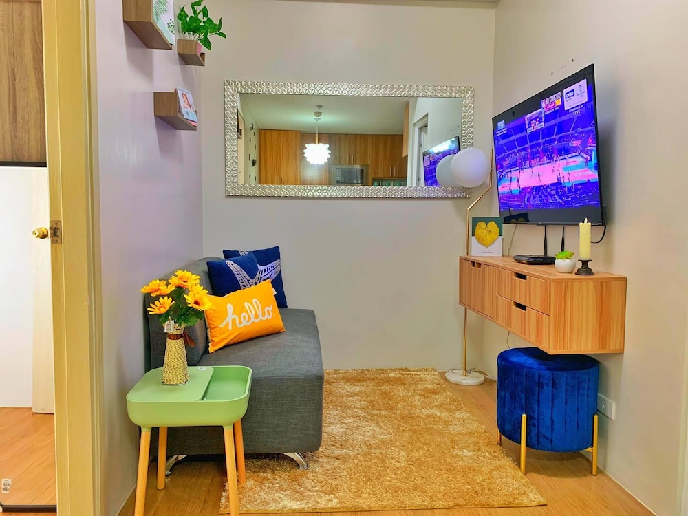 comfycosy 1 br with stunning city view at the loop