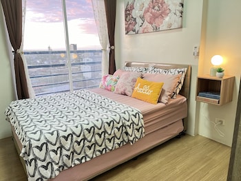 comfycosy 1 br with stunning city view at the loop