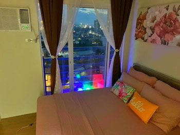 comfycosy 1 br with stunning city view at the loop