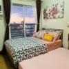 comfycosy 1 br with stunning city view at the loop
