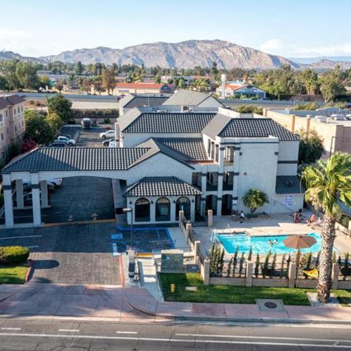 homestay suites studios and spas