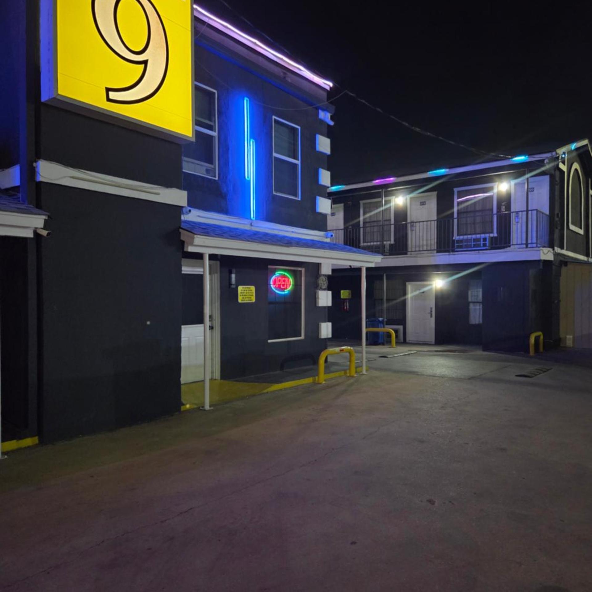 motel 9