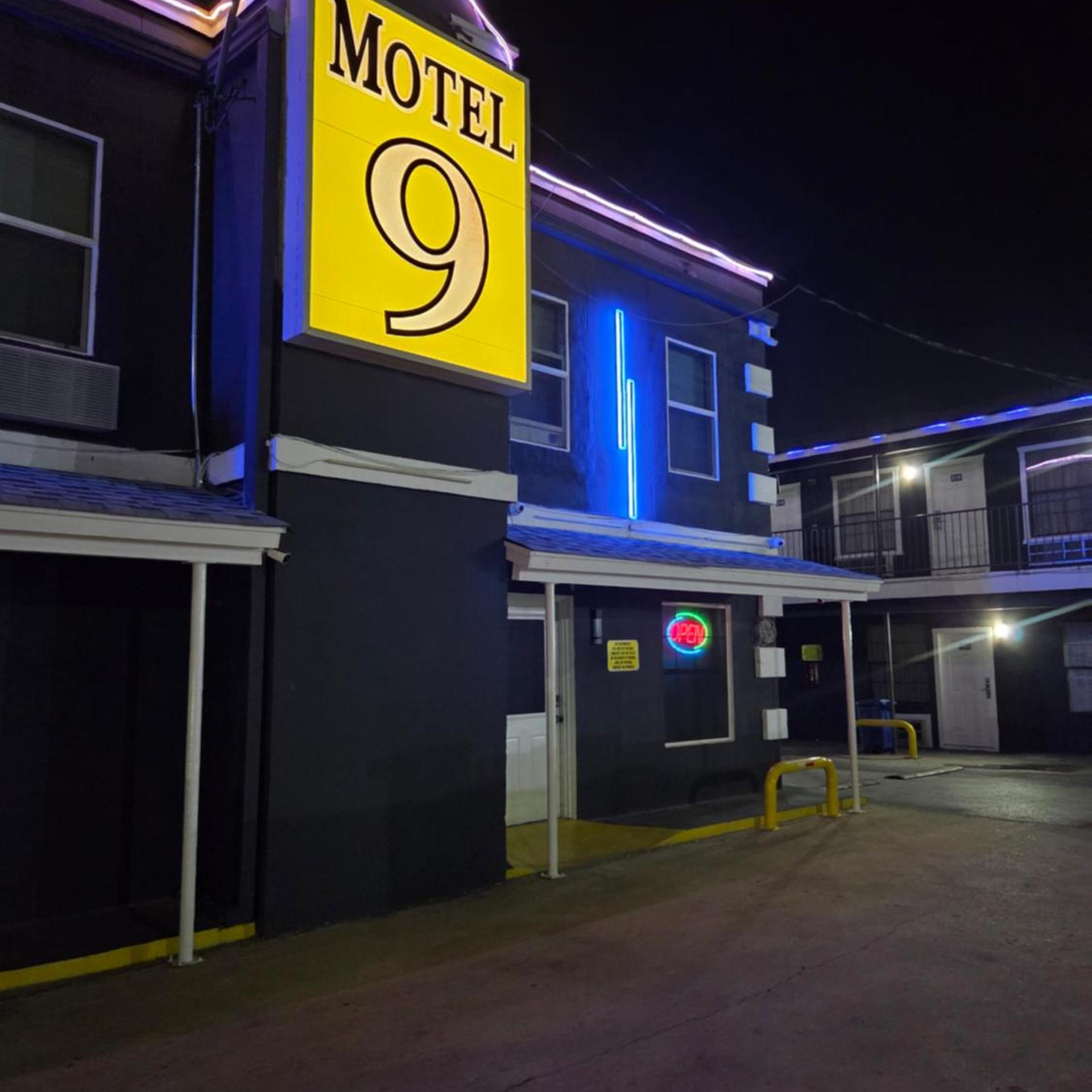 motel 9