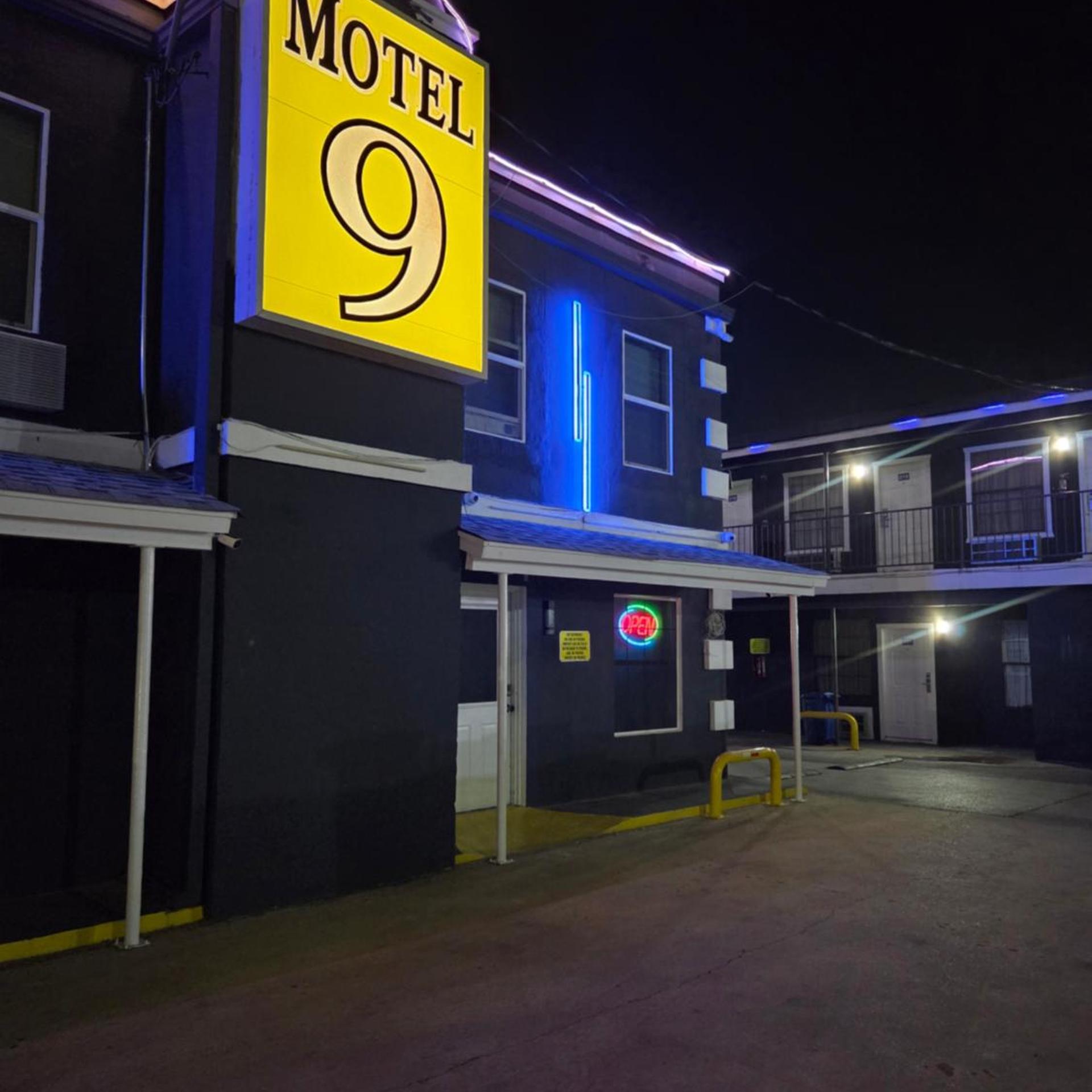 motel 9