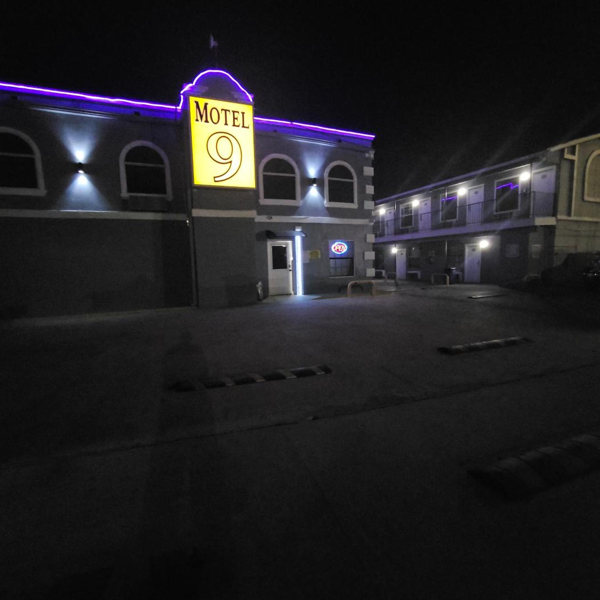 motel 9