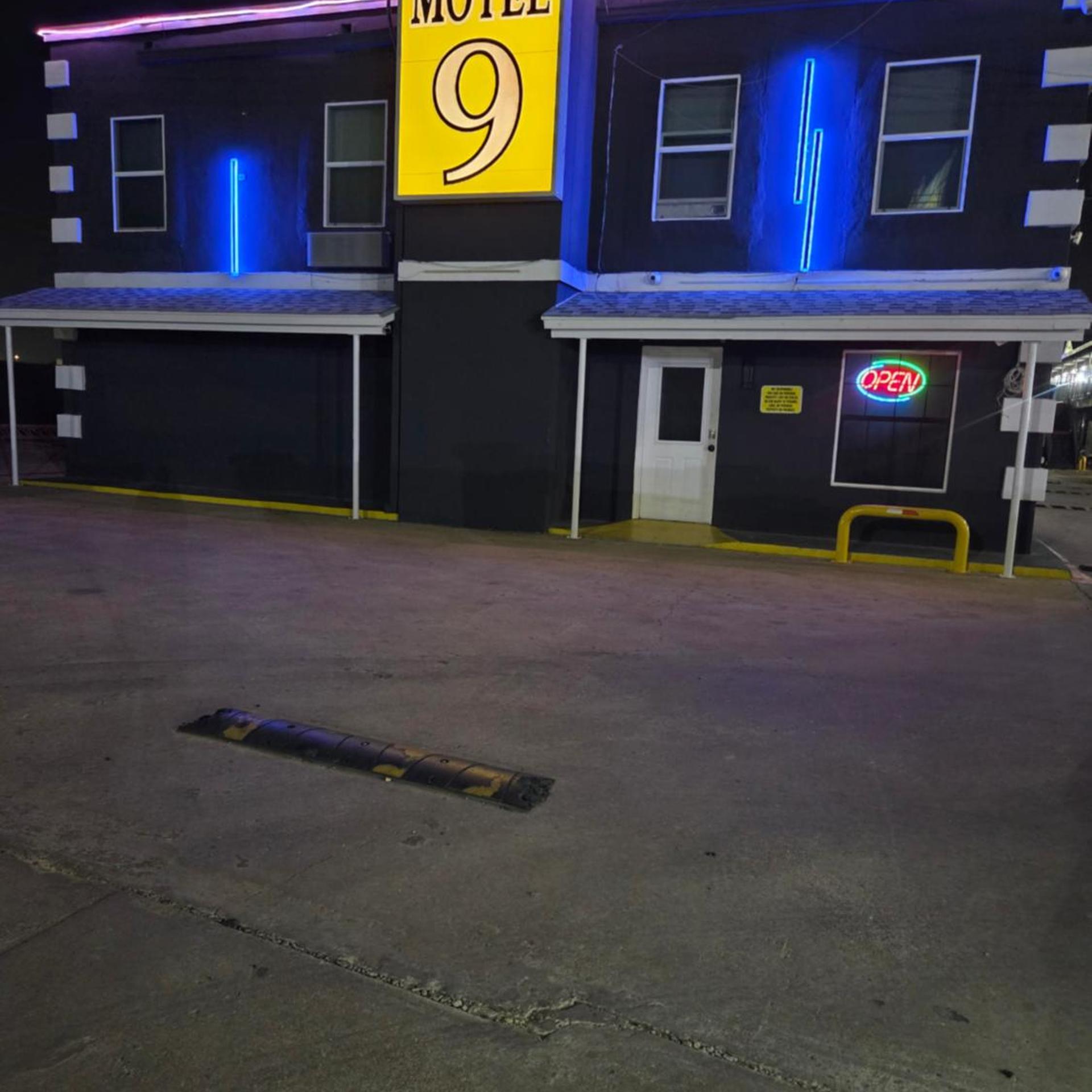 motel 9