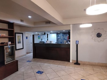Motel 9,Webb County>>Laredo,2.5 star