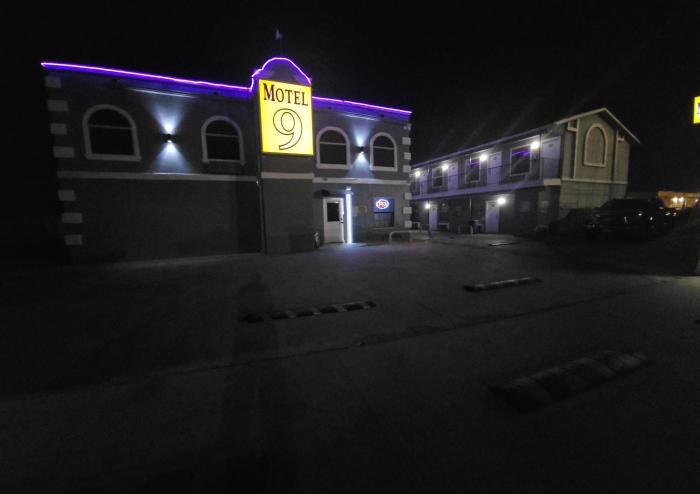 motel 9