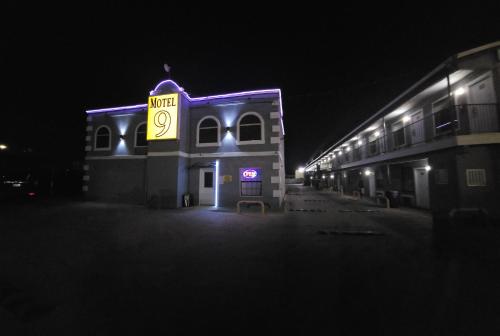 motel 9