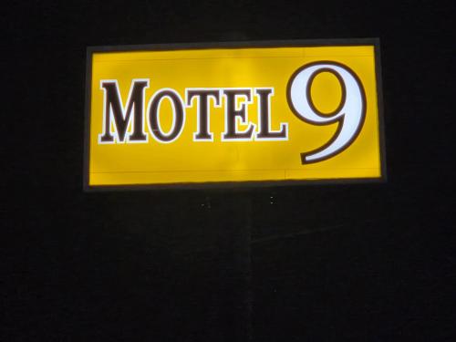 motel 9