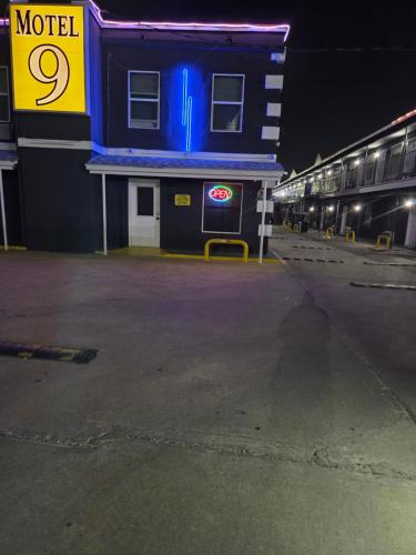 motel 9