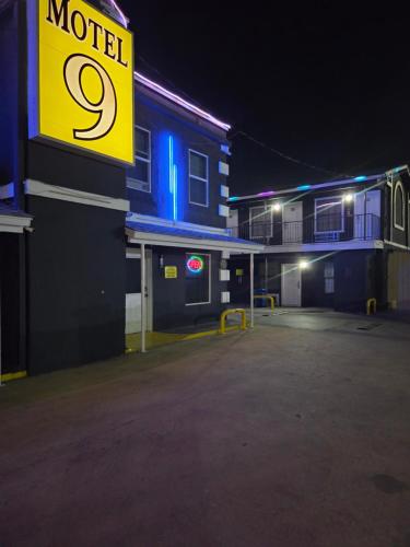 motel 9