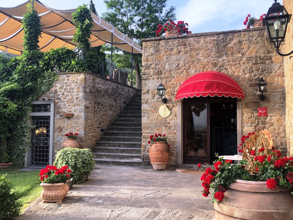 il falconiere relais e chateaux