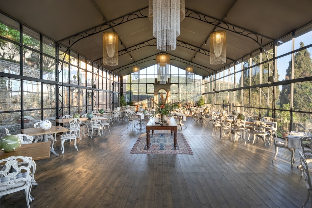 il falconiere relais e chateaux