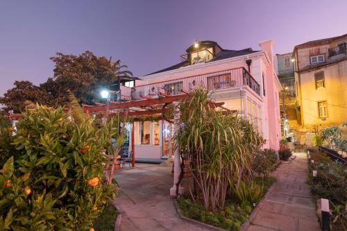 ayca la flora hotel boutique