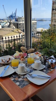 ayca la flora hotel boutique