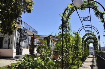 ayca la flora hotel boutique