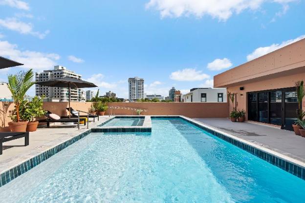 hibird apartment and suites hotel