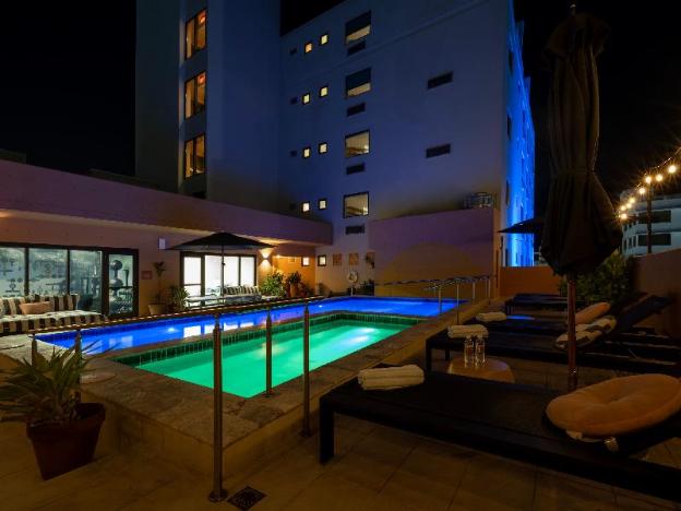 hibird apartment and suites hotel