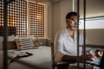 hibird apartment and suites hotel