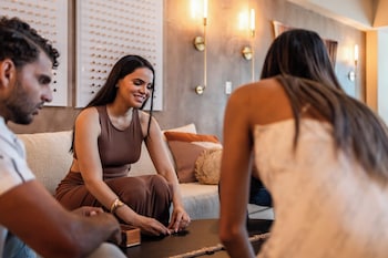 hibird apartment and suites hotel