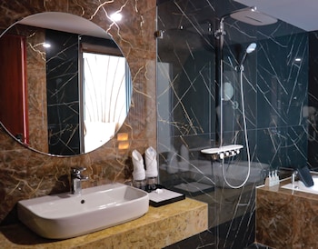 yen bien luxury hotel