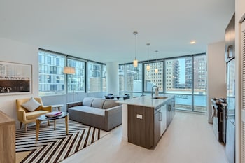 sentral michigan avenue