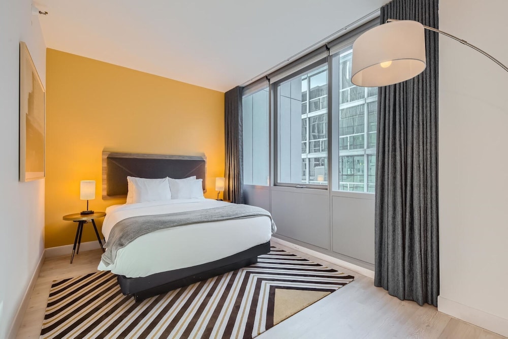 sentral michigan avenue