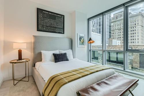 sentral michigan avenue