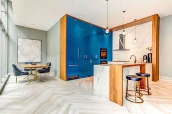 sentral michigan avenue