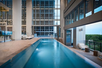 sentral michigan avenue