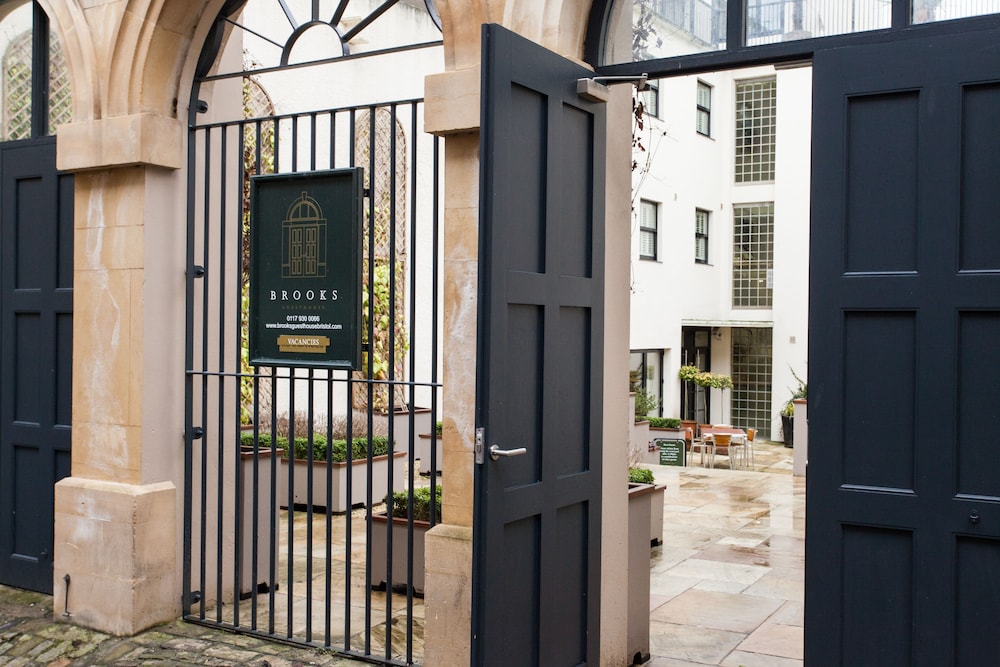 brooks guesthouse bristol
