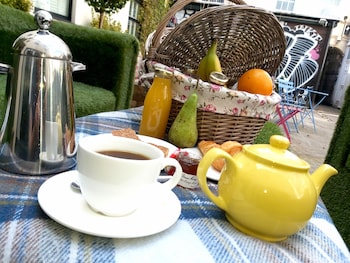 brooks guesthouse bristol