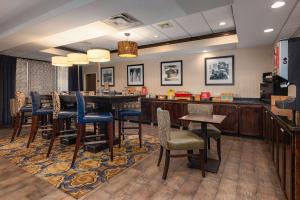 Hampton Inn Bristol,Kingsport>>Bristol,3 star