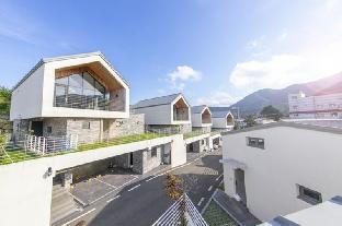 daebudo sunshine kids pool villa