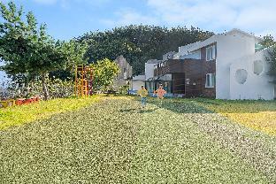 daebudo sunshine kids pool villa