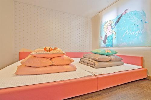daebudo sunshine kids pool villa