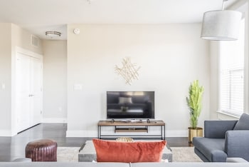 kasa dilworth charlotte