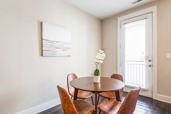 kasa dilworth charlotte