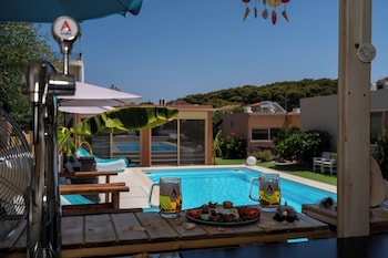 modular bungalows with heated pool artemis greece