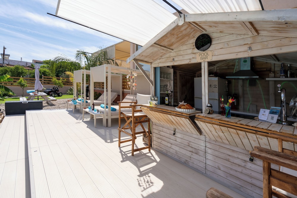 modular bungalows with heated pool artemis greece