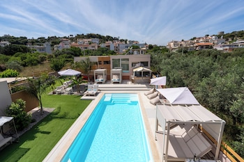 modular bungalows with heated pool artemis greece