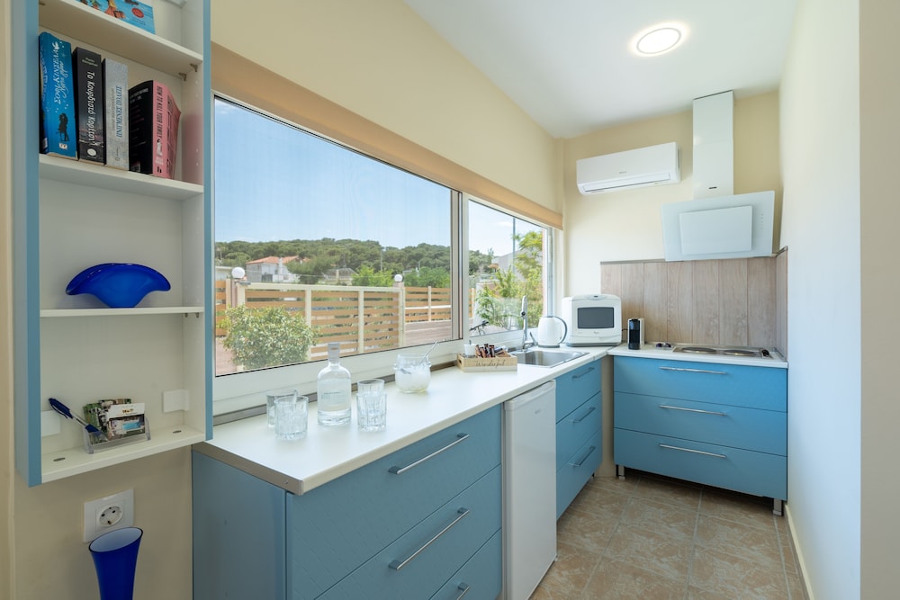 modular bungalows with heated pool artemis greece