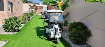 modular bungalows with heated pool artemis greece