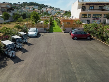 modular bungalows with heated pool artemis greece