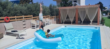 modular bungalows with heated pool artemis greece