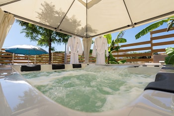 modular bungalows with heated pool artemis greece