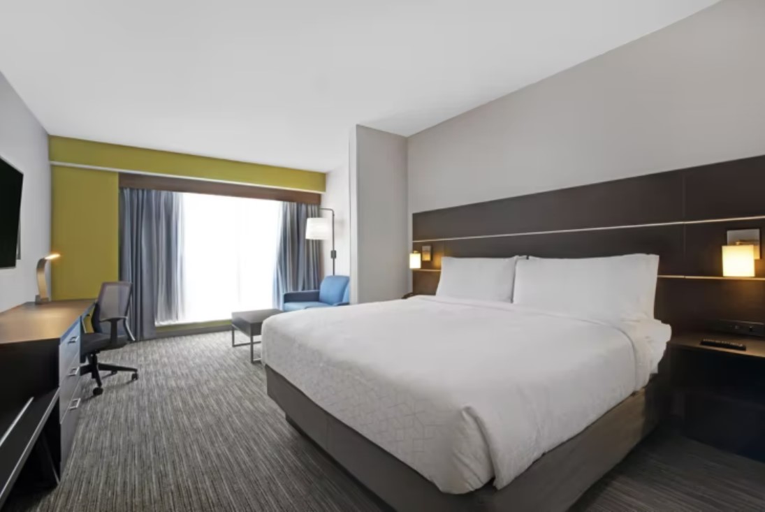 holiday inn milwaukee brookfield by ihg